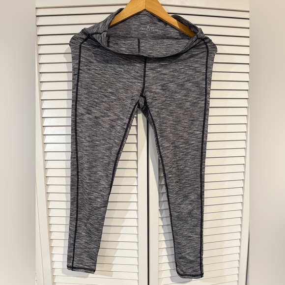 Athleta Pants - Athleta Heathered Black Leggings Size M